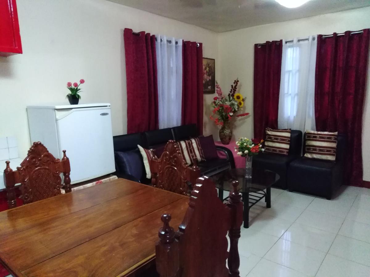 Tiniguiban D'Lucky Garden Inn & Suites المظهر الخارجي الصورة