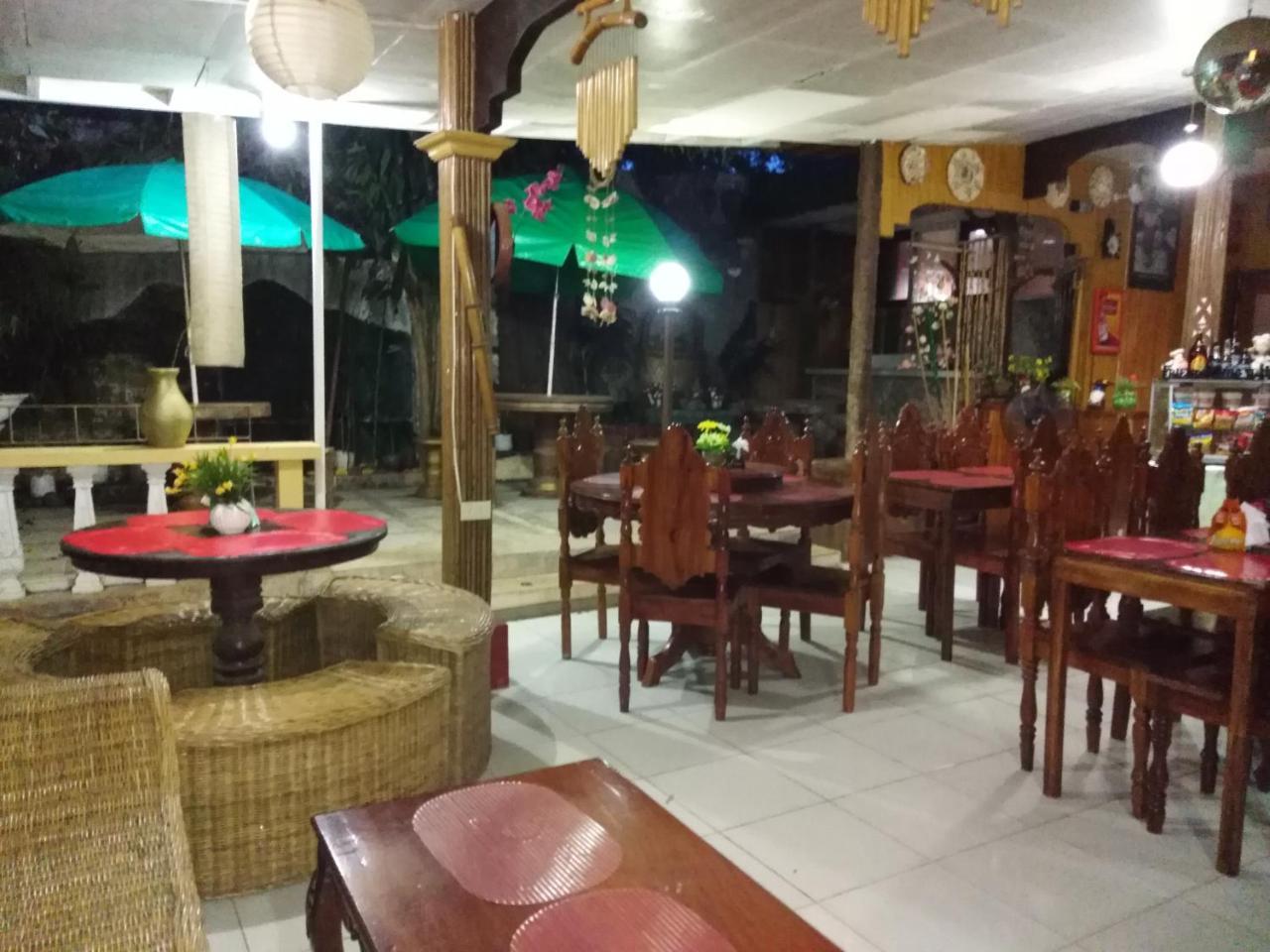Tiniguiban D'Lucky Garden Inn & Suites المظهر الخارجي الصورة